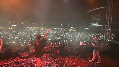 Uluslararası Gül Festivali'nde unutulmaz konser