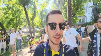 Fenerbahçe taraftarı 'Ali Koç'un arkasındayız' dedi. Mourinho'yu değerlendirdi