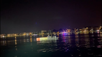 Halatlardan kopup sürüklenen dubaların üstünde uyuya kaldılar. Bu bir yurdum insanı haberidir