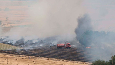 100 dönüm ekin küle döndü. Saatler sonra anca söndürülebildi