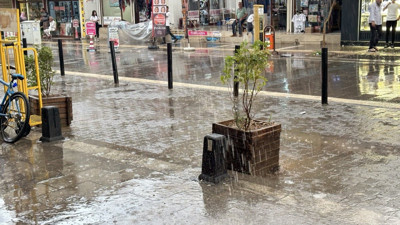 Bunaltıcı havalara yaz yağmuru arası