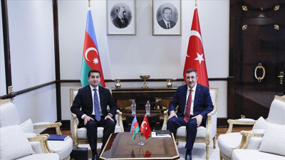 Yılmaz Azerbaycanlı mevkidaşı Hacıyev ile görüştü