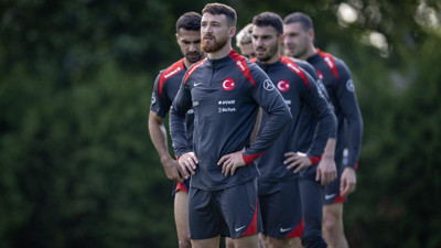 İrfan Can Kahveci Arda Güler ile Hakan Çalhanoğlu'nu kovdu