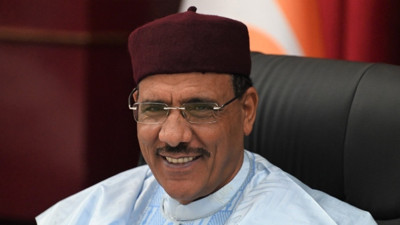 Devrik cumhurbaşkanının dokunulmazlığı kaldırıldı