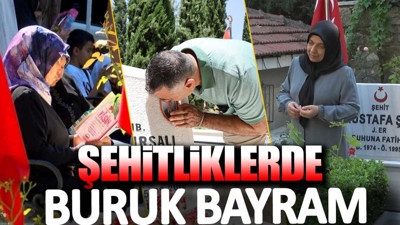 Şehitliklerde buruk bayram