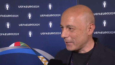 Cüneyt Çakır Almanya'da ortaya çıktı. 'Aman dikkat' diye uyardı