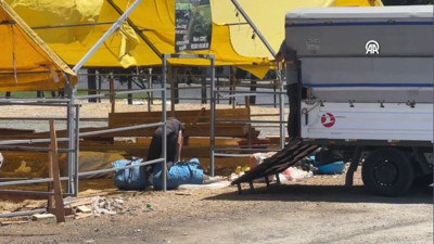 Besiciler kurban pazarlarından ayrılmaya başladı