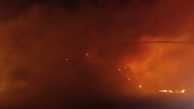 Tonlarca saman balyası kül oldu