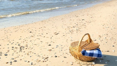 Deniz kumsalında yenilebilecek pratik yemekler