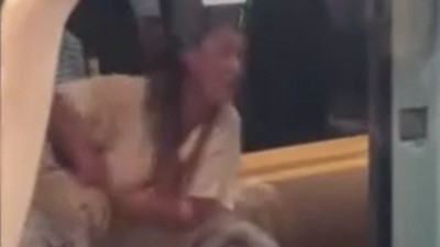 Marmaray'da kadınlar birbirine girdi