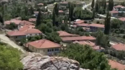 Muhtarın güldüren su isyanı. 'Mübarek günde suları düzgün kullanın'