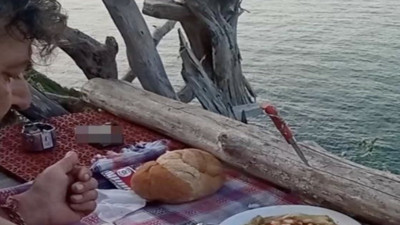 Deniz manzaralı mağarasıyla gündem oldu