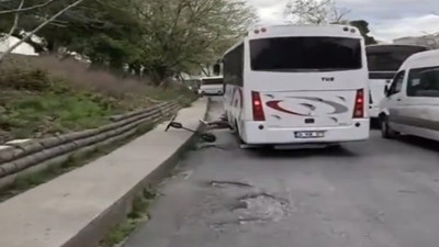 Scooter kullanan genç ölümle burun buruna geldi