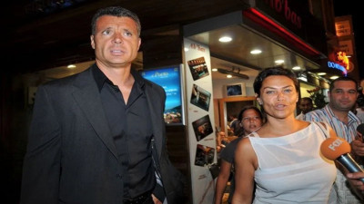 Sadettin Saran yıkıldı