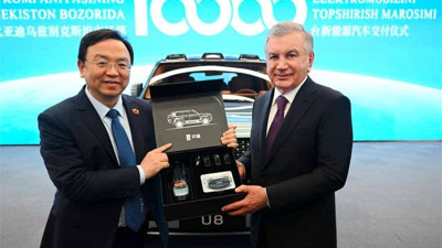 Özbekistan elektrikli araç üretimine başladı