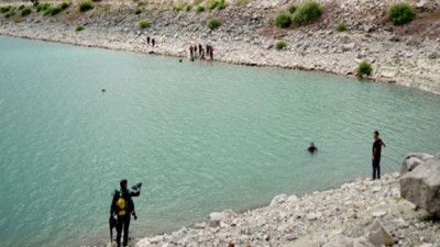 Girdiği göletten cansız bedeni çıkartıldı
