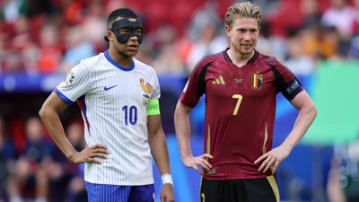 Yıldız futbolcunun gazeteciye hakaretini bütün dünya duydu