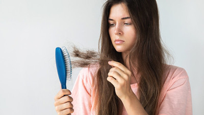 Saç dökülmesi nasıl durdurulur? Uzmanlar bakın ne diyorlar