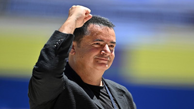 Acun Ilıcalı parasını verdi. Büyükekşi kabul etti