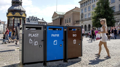 Çöp toplayan turistlere ödül