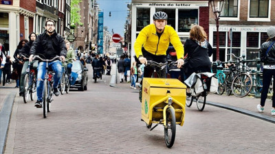 AB’nin nüfusu 450 milyona dayandı