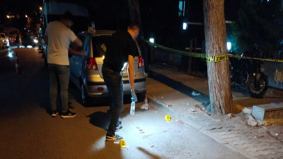 İki grup sokakta çatıştı: 3 yaralı