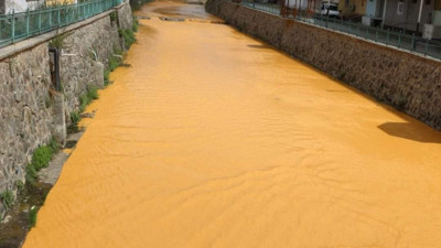 Maden Ocağı'nın atıkları Melet Irmağı'nı çamurlu suya çevirdi