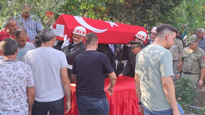 Kıbrıs gazisi son yolculuğuna uğurlandı (18 Temmuz 2024)