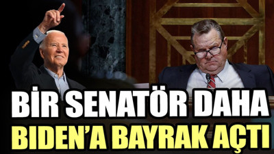Bir senatör daha Biden’a bayrak açtı