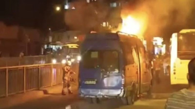 Kahraman şoför yolcuları kurtardı