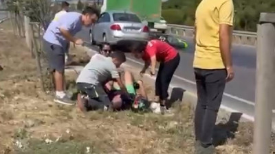 Motosiklet kazasında 2 kişi yaralandı