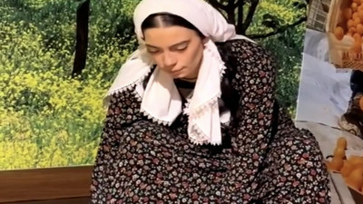 Balmumu heykelinin gerçekçiliği gençleri şaşkına çevirdi