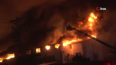 Beylikdüzü’nde iş yerinde büyük yangın