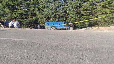 Otomobil ile tarım aracı patpat çarpıştı. 2 ölü, 8 yaralı