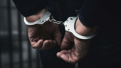 Çanta çalan hırsız kıskıvrak yakalandı