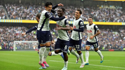 Tottenham Everton'a gol yağdırdı