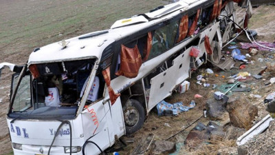 Katliam gibi kaza: 10 ölü