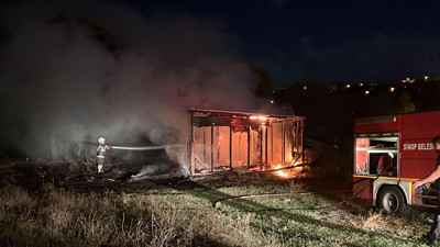 Sinop’ta baraka alevlere teslim oldu