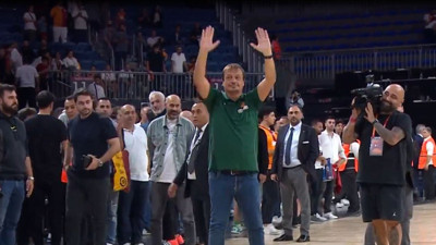 Ergin Ataman'dan Fenerbahçelileri çılgına çevirecek hareket. Galatasaray taraftarını mest etti