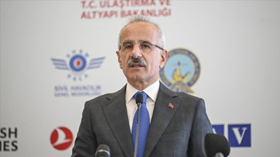 Uraloğlu: Deniz yoluyla yılın 8 ayında 1,8 milyon araç taşındı
