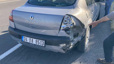 Karabük'te 2 otomobilin çarpıştığı kazada 6 kişi yaralandı