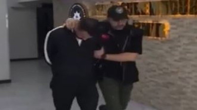 Emekliyi bankamatikte kıstırıp parasını çaldı. Şehir eşkıyasını polis yakaladı