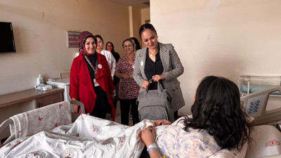 Yenidoğan bebeklere bakım çantası