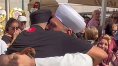 Cenazedeki sarılmasıyla gündem olmuştu! Meriç Erkan, Ahu Tuğba'nın vasiyetini açıkladı