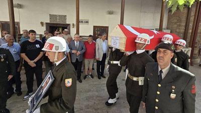 Kıbrıs gazisi askeri törenle uğurlandı (08 Ekim 2024)