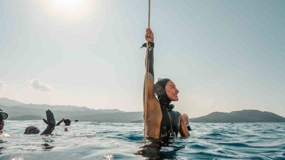 Şahika Ercümen, Serbest Dalış Dünya Şampiyonası’nda Türkiye rekorunu kırdı