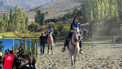 Bayburt Atlı Spor Kulübü düzenlediği etkinlikte yürekleri ısıttı