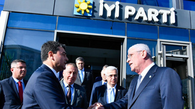 'Bahçeli'nin DEM'e uzattığı elin sahibi Erdoğan’dır'. Dervişoğlu gerçeği açıkladı