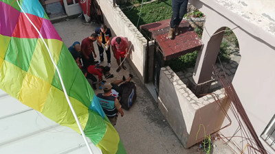 Hatay'da feci kaza! 6 metreden beton zemine düştü