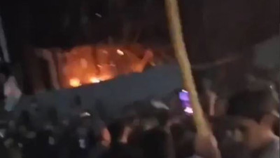 Televizyon kanalını yaktılar